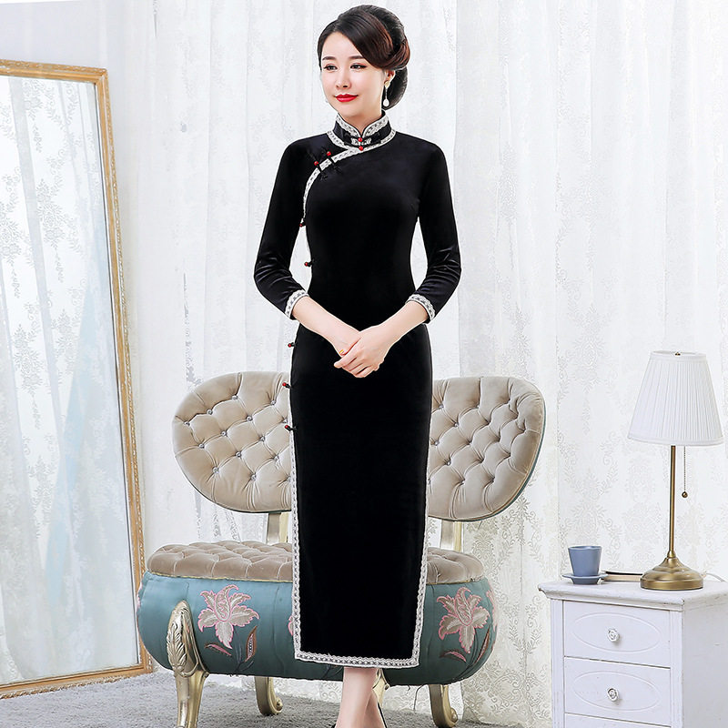 花边丝绒纯色高档复古风妈妈装