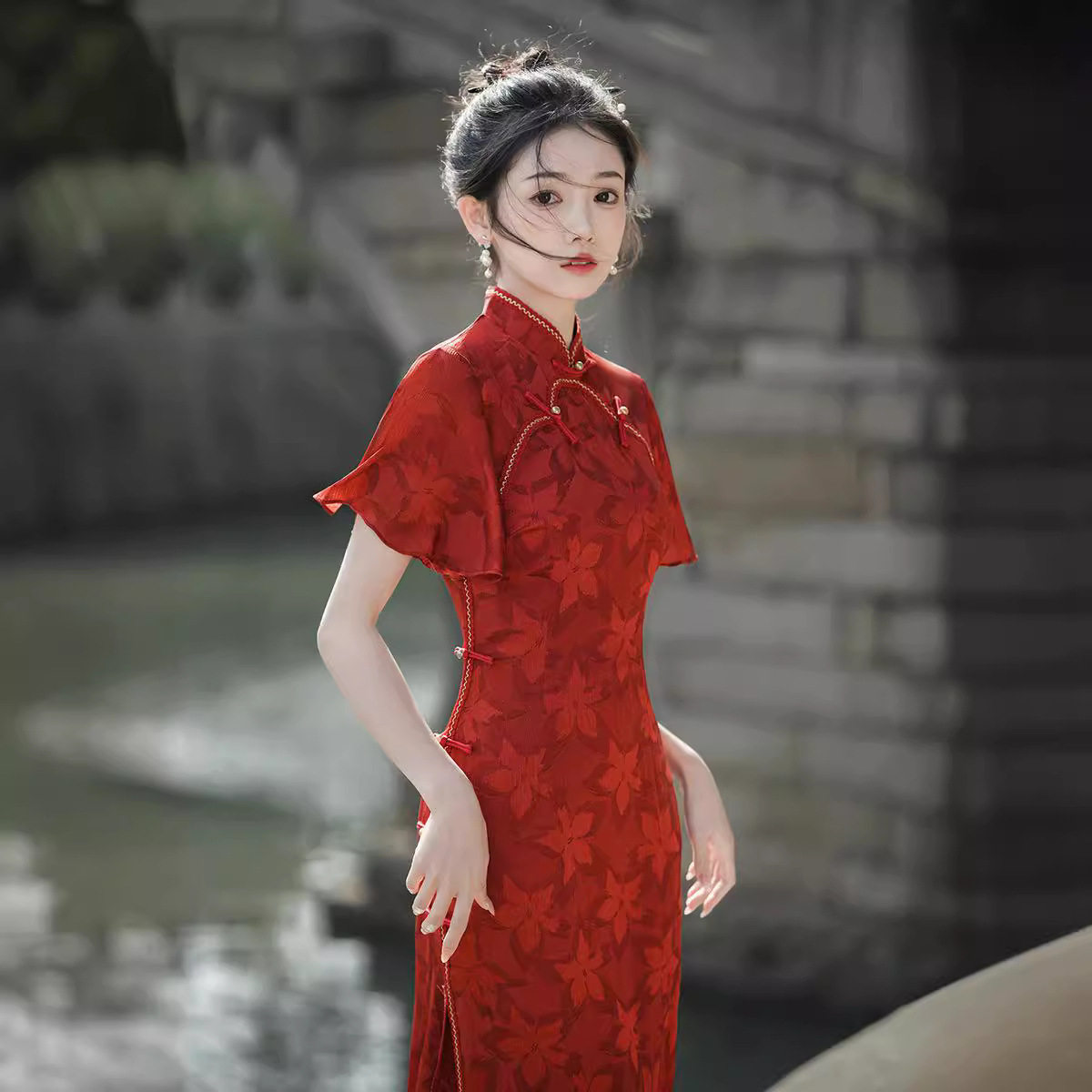 夏露2026年春夏新款改良旗袍年轻款日常修身高腰气质红装敬酒服女