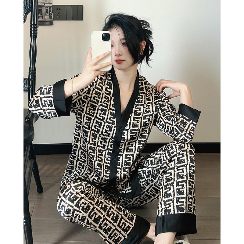 低奢大牌睡衣女和服领2026春夏季冰雪丝长袖套装可外穿优雅家居服