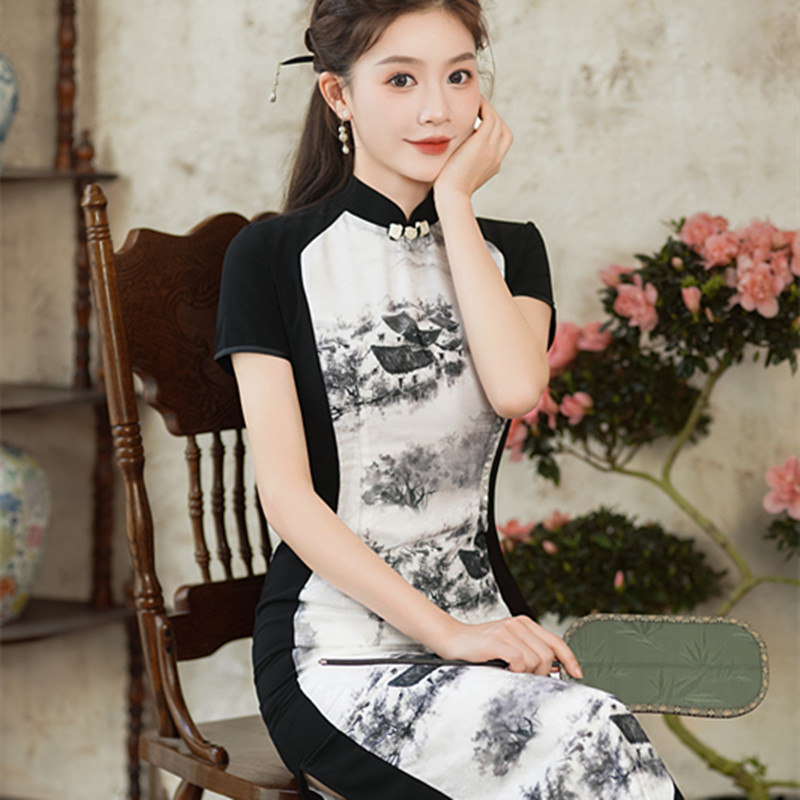 黑色新中式国风素雅改良旗袍年轻款少女高级感复古水墨画连衣裙女