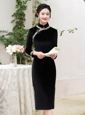 妈妈装款旗袍2026年春秋季新款女改良版黑色丝绒连衣裙气质蕾丝边