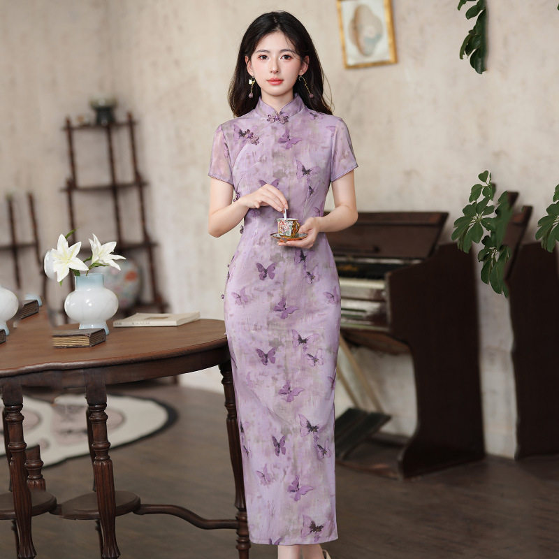 紫色蝴蝶中式长款改良旗袍2026新款年轻款女复古修身短袖日常礼服