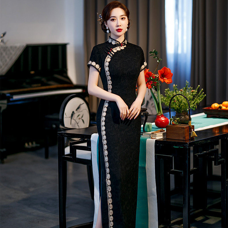 黑色旗袍2026年新款改良女短袖中国风连衣裙蕾丝花边复古气质长款