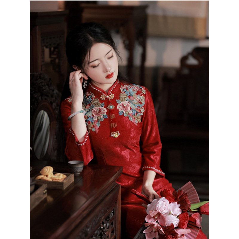 红色旗袍敬酒服女2025新款高级感新娘长袖回门服新中式订婚礼服裙