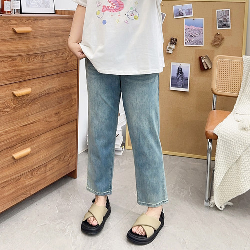 宛宛百搭牛仔哈伦九分裤