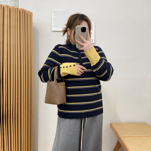 条纹撞色半高领长袖毛针织衫