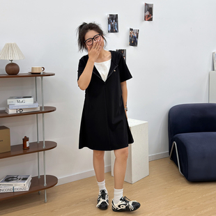 宛宛大码女装胖MM假两件撞色休闲连帽修身连衣裙夏季新款显瘦裙子