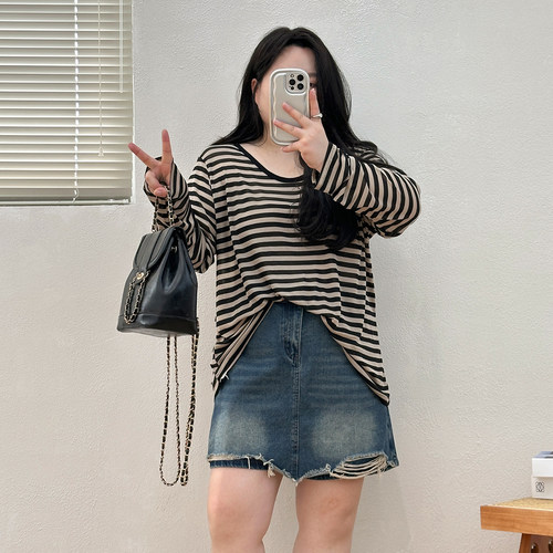 宛宛大码薄款冰丝条纹防晒t恤夏新款胖mm遮肉中长款外搭罩衫上衣