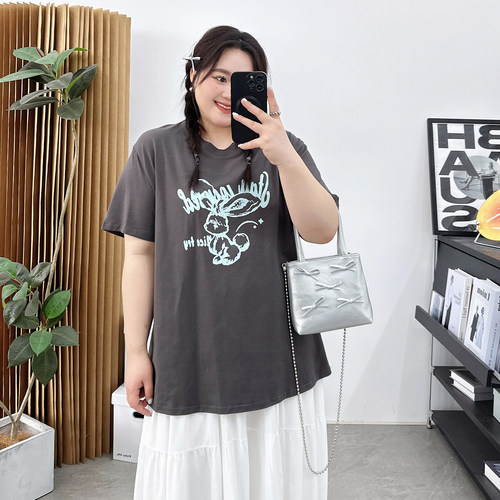 宛宛简约百搭印花短袖T恤