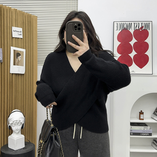 收腰显瘦内搭毛衣 上衣女秋冬修身 大码 胖mm不规则交叉V领针织长袖