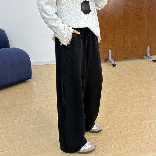 宛宛大码女装梨形身材休闲裤秋季胖mm宽松慵懒阔腿运动裤垂感卫裤