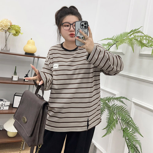 宛宛家条纹T恤百搭时尚