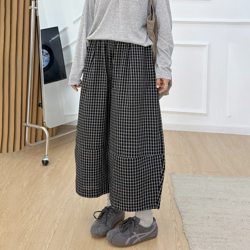 宛宛大码复古格纹阔腿休闲裤女秋季新款胖mm宽松显瘦九分气球裤子