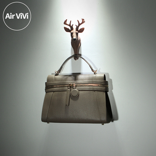 20S11 2026新款 真皮单肩包机车包头层牛皮女包 Airvivi高端