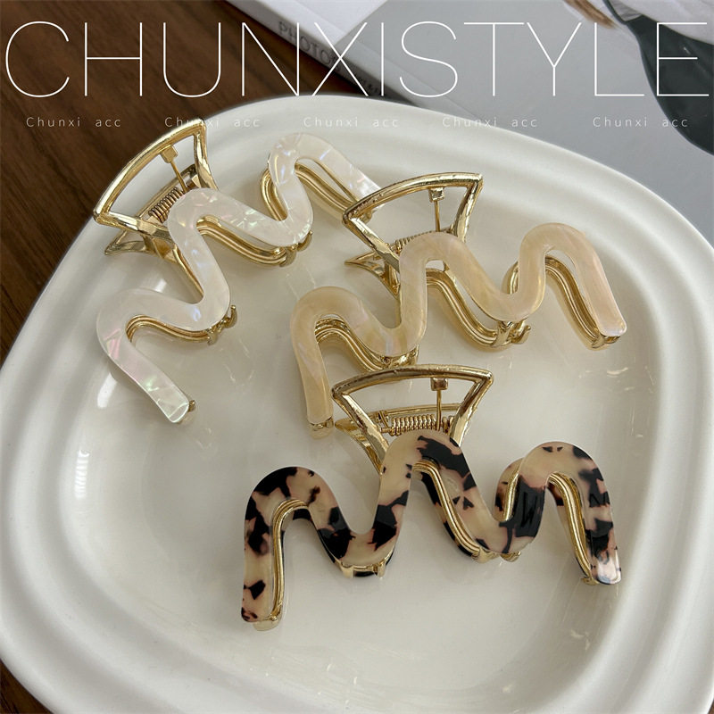 醋酸金属发夹后脑勺盘发抓夹女夏季感鲨鱼夹子头饰发卡2023年,饰品/流行首饰/时尚饰品新,民族风发饰,淘宝优惠券,粉丝福利购,淘宝优惠卷