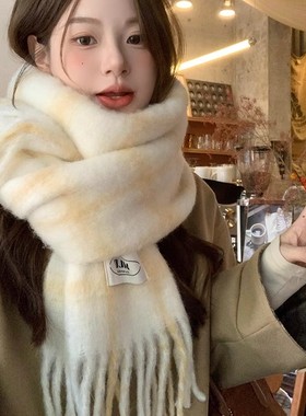 日本GP黄色格子围巾女2025冬新款韩系百搭氛围感毛绒围脖时尚披肩