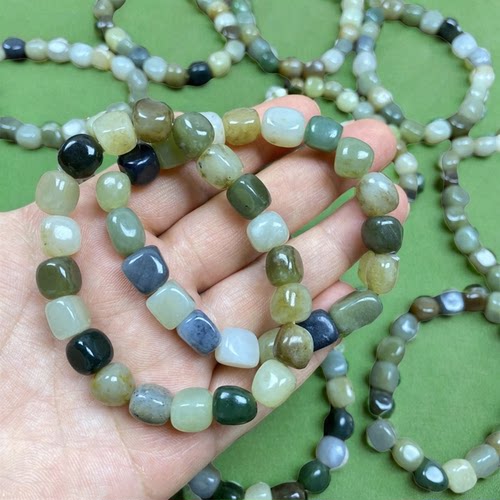 天然保真原石男女手串新疆和田玉