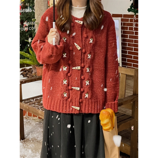 小个子新年红色甜美针织衫 踏进银河 日系复古刺绣牛角扣毛衣开衫