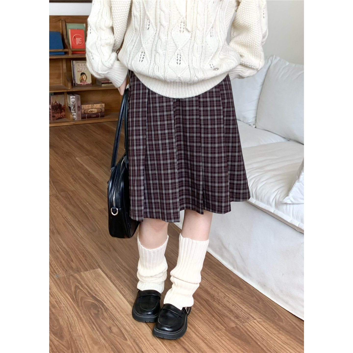 学院风高腰设计感百褶格子中裙