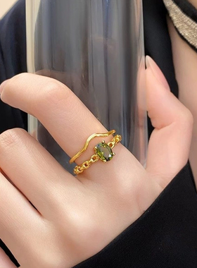 金色链条绿锆石开口戒指气质轻奢小众高级设计感时尚百搭食指叠戴