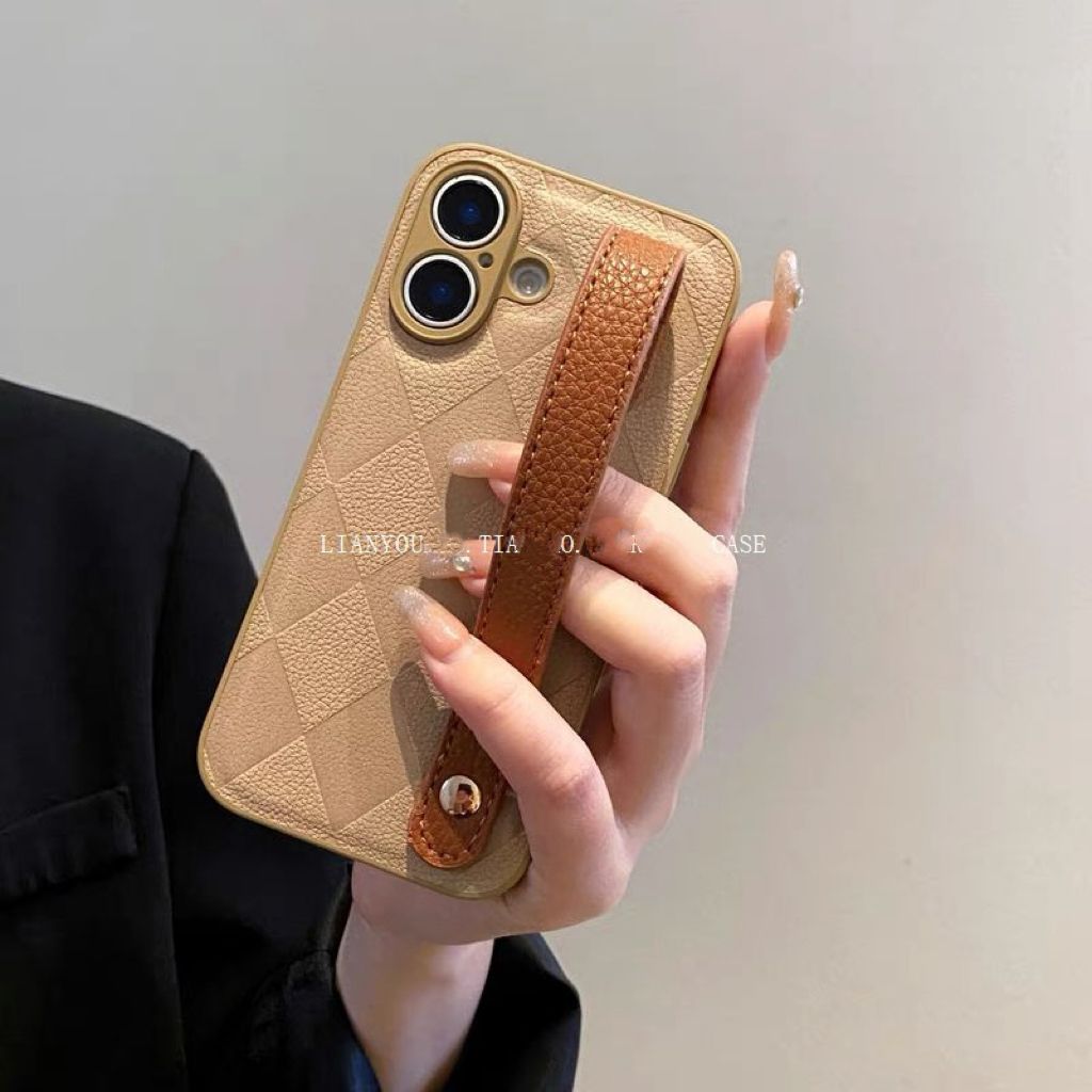 皮质菱格腕带适用iPhone16promax苹果13/15手机壳11简约14全包12