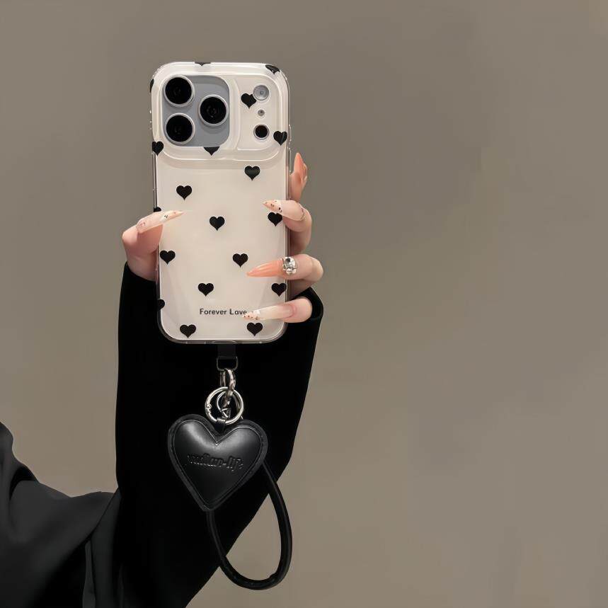 新款韩系黑爱心适用iPhone17ProMax手机壳苹果16挂绳15腕带13斜挎