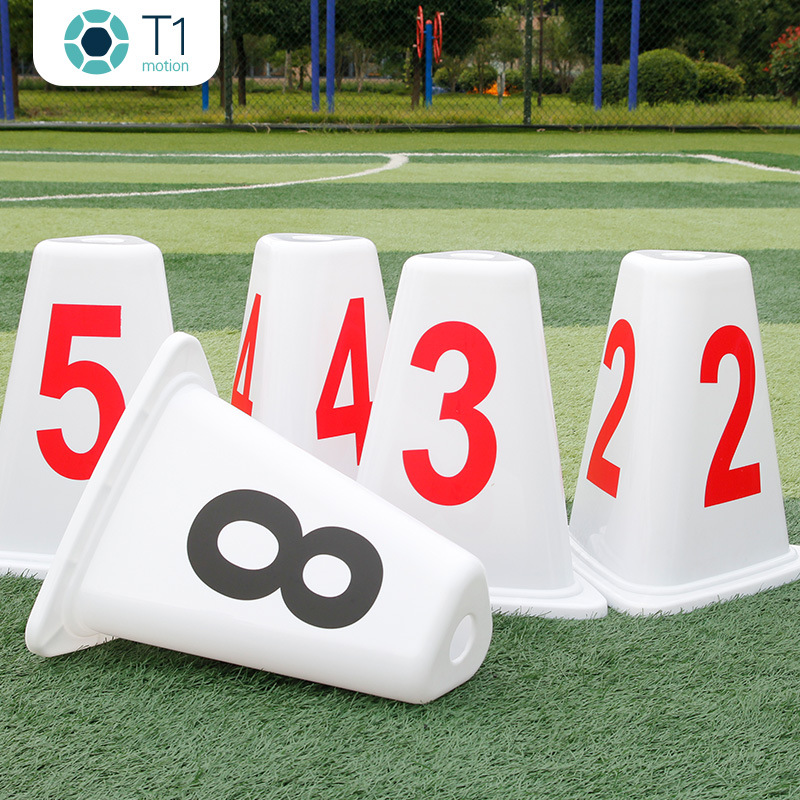 次墩塑形分道牌—号田径比赛道