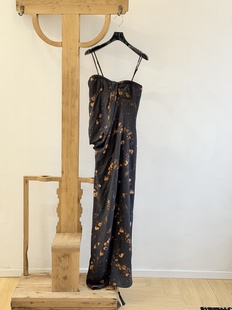 Tèbianco •复古高级感立裁碎花抹胸吊带连衣裙女绝美显瘦 白茶