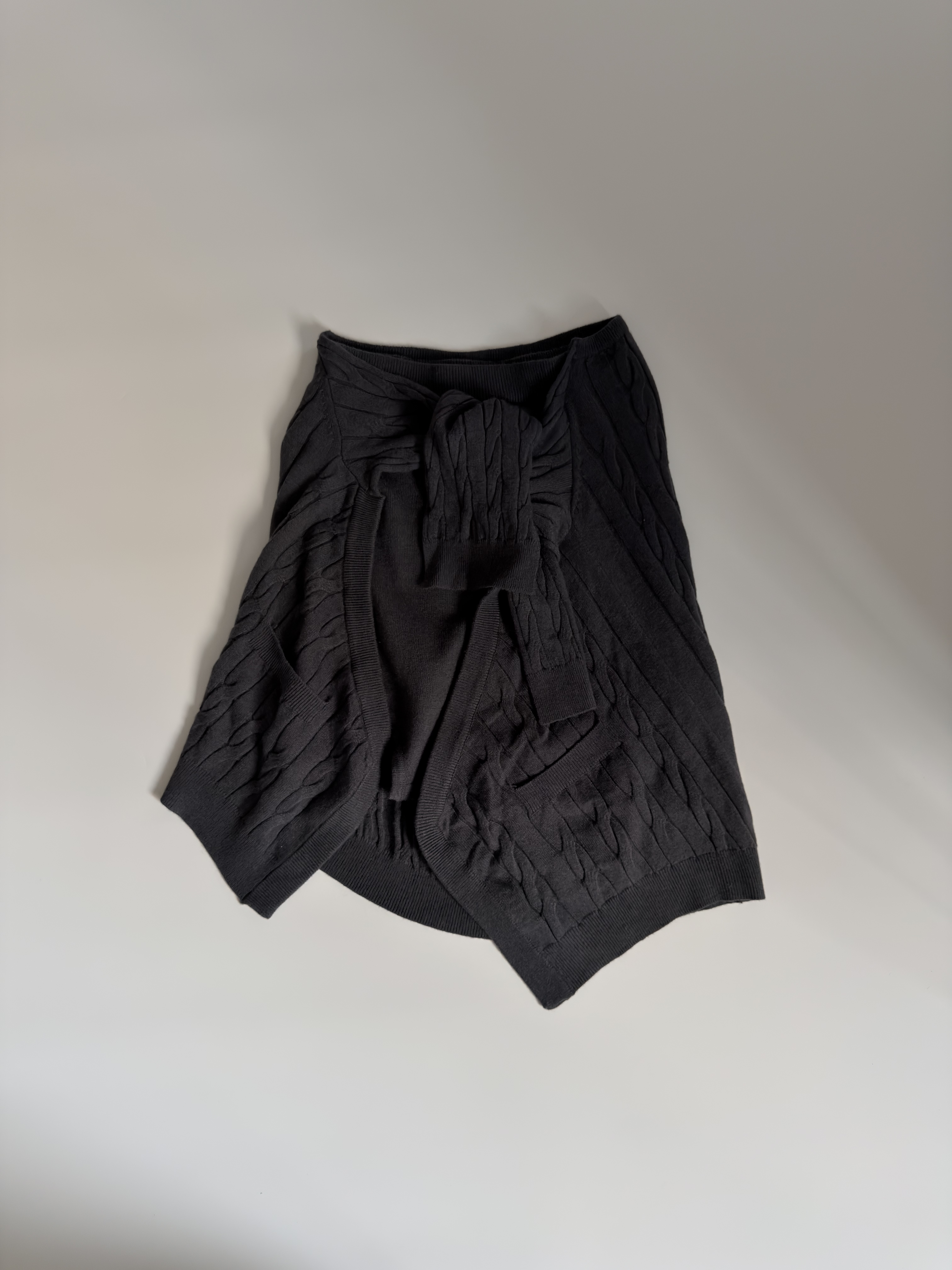 THE SHY STREET•解构围裹绑结毛衣半裙