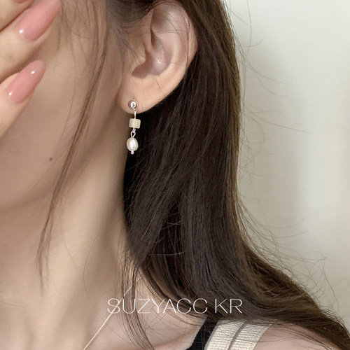 【新品限时2件88折】7.26 20：00慵懒chic 小众珍珠原石耳环