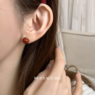 suzyacc 高级感复古简约百搭耳环 kr滴釉迷你苹果小耳钉女2025新款