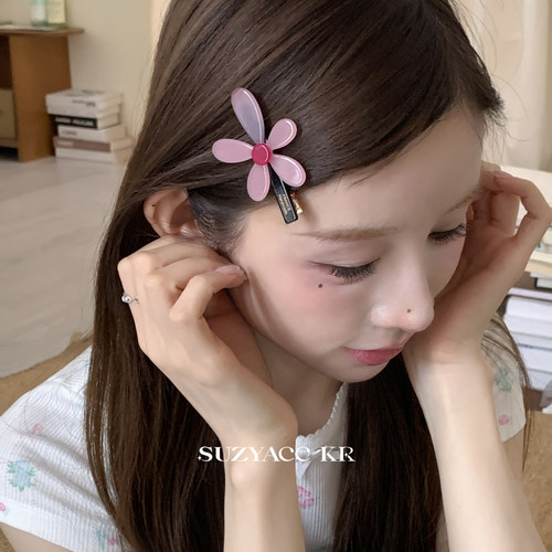 suzyacc kr亚克力花朵发夹2025新款小众设计侧边夹百搭个性刘海夹