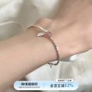 kr轻奢小众纯银极简草莓晶手链女轻奢小众精致送闺蜜手饰 suzyacc