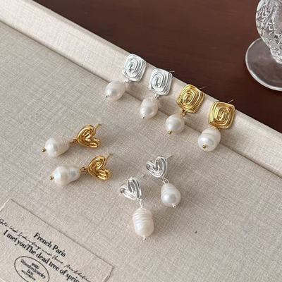 欧美ins风肌理感淡水珍珠耳环电镀22k金长款耳钉方形银针耳饰