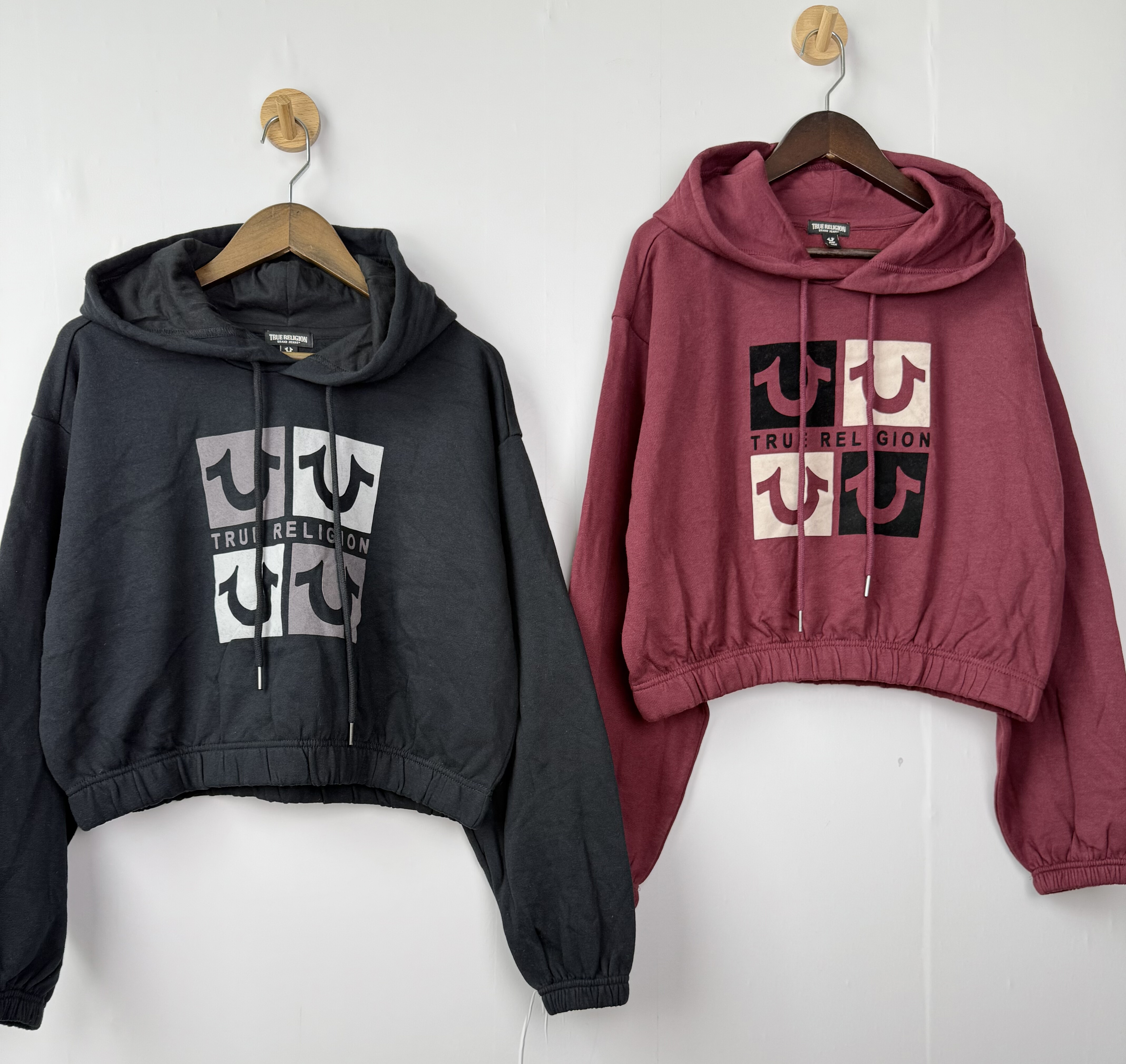 N10】原 美家 真实信仰TRUE RELIGION 女款加绒连帽卫衣