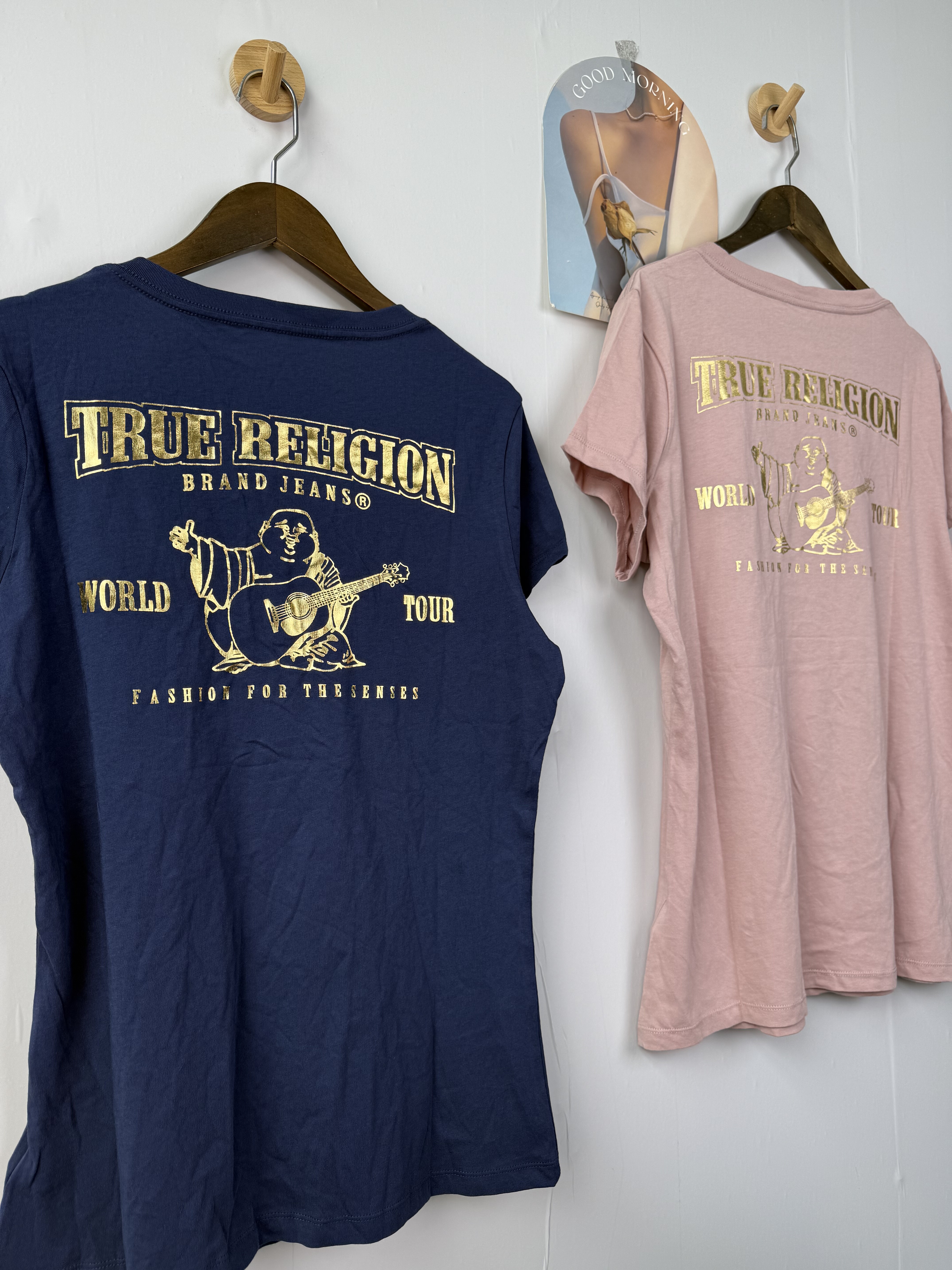 美家  True Religion 信 仰夏季纯棉V领短袖T恤修身显瘦【020】