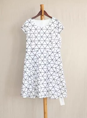 我爱我的恋衣坊品牌折扣女装620300夏套头短袖气质修身通勤连衣裙