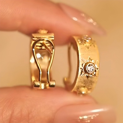 意大利手工拉丝宫廷风双色金工艺布家耳钉织纹雕金星芒镶钻耳环女