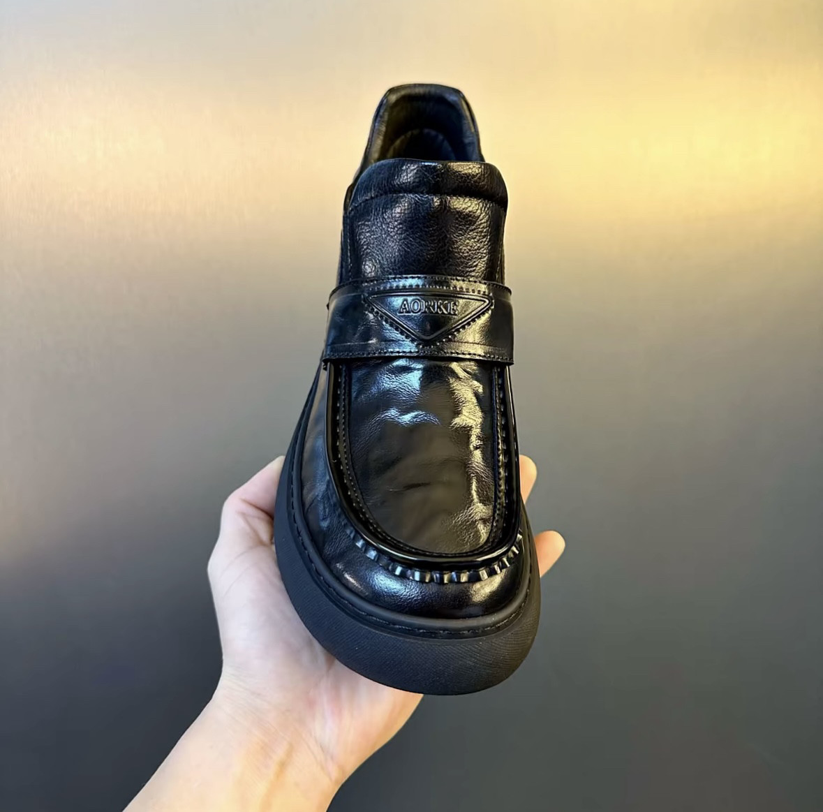 乐福鞋男士休闲皮鞋套脚一脚蹬懒人头层牛皮厚底圆头棉鞋软皮鞋男,流行男鞋,高帮鞋,淘宝优惠券,粉丝福利购,淘宝优惠卷