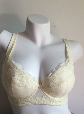 嘉莉诗内衣妒忌Dugi正品清仓m027大码大罩杯美体胸罩薄款文胸M027