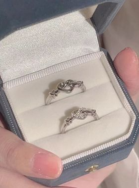 心吻指尖心戒指女ins小众设计轻奢百搭高级感开口情侣对戒山茶花