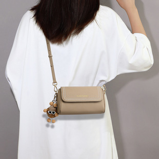 Viney包包女2025新款斜挎包女包真皮通勤枕头包高级感单肩圆筒包