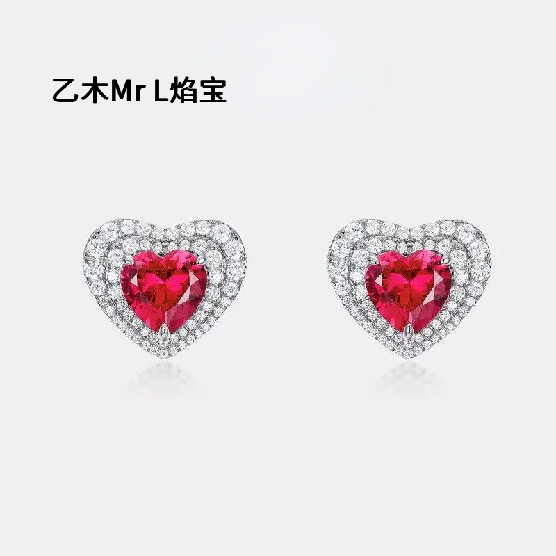 跨境新款爱心闪耀红刚玉耳钉S925银镶嵌彩宝时尚耳饰欧美轻奢