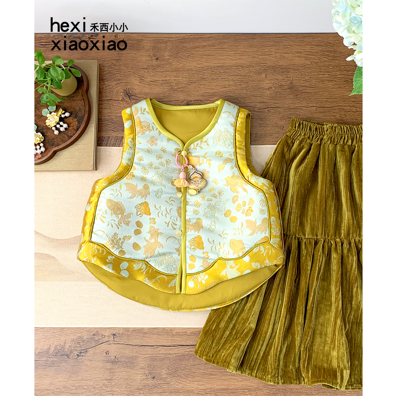 锦鲤呈祥！新中式唐装外套+马甲