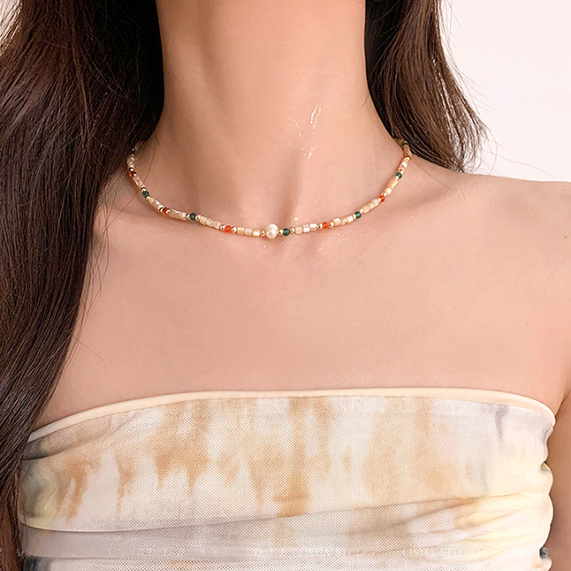 多巴胺彩色串珠珍珠项链女夏天轻奢小众设计高级感锁骨链颈链配饰