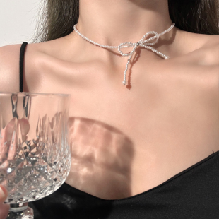 蝴蝶结珠珠锁骨链女2024新款 温柔春夏项链配饰 超仙颈链choker短款