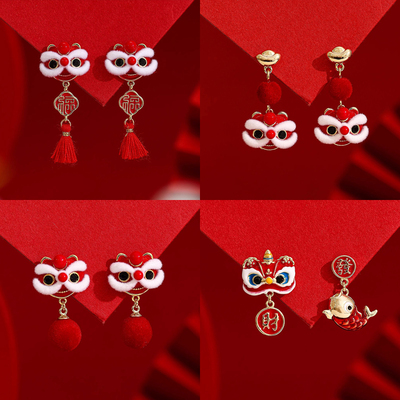 红色醒狮耳环女2025新款国风高级感新年喜庆耳钉适合过年戴的耳饰