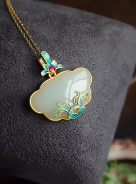 新中式国风老北京烧蓝纯银玉兰花和田玉吊坠搭配旗袍的如意项链女