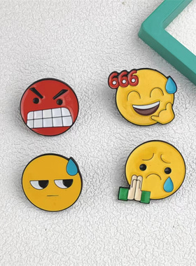 可爱黄色笑脸表情包徽章 双击666创意金属勋章衣饰包包别针饰品