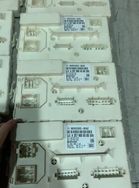 奔驰207E级W166W164W163W221W222敞篷电脑 车身电脑模块电脑